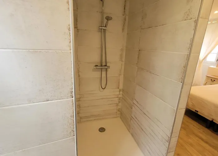 D'hotes Domaine De Feneyrol Отель типа 